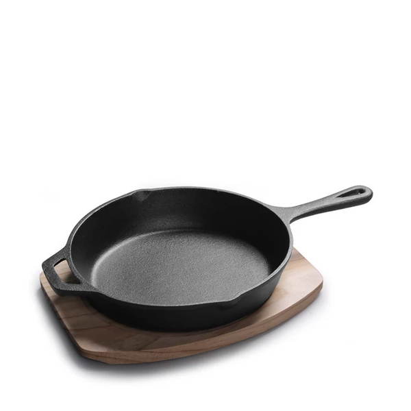 CAST IRON PAN WITH WOODEN PAD