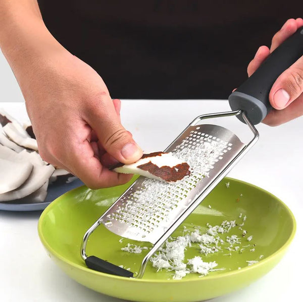 STAINLESS STEEL KITCHEN FOOD GRATER SET