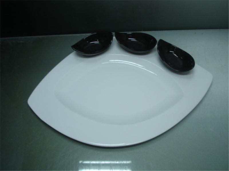 PLATE WITH 3 CUPS