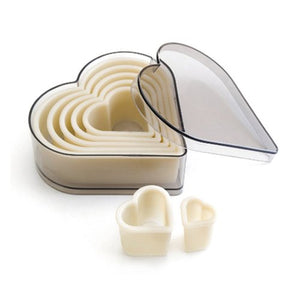 SET OF 7 NYLON HEART PLAIN DOUGH DOUGH CUTTERS