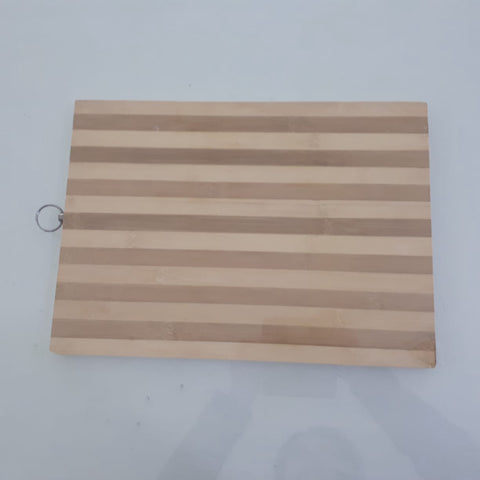 WOODEN CUTTING BOARD WITH ROUND HANDLE