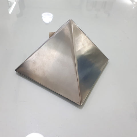 SMALL PYRAMID MOULD